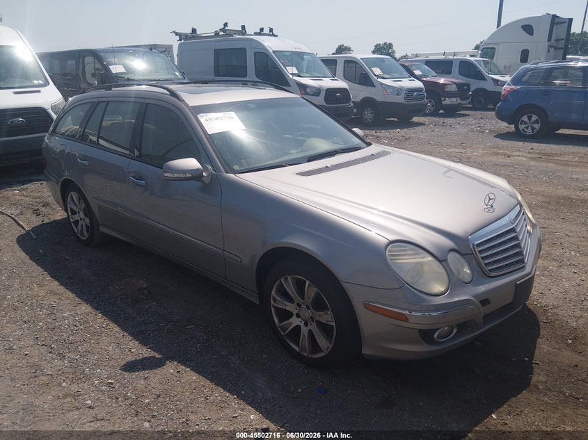 2009 Mercedes-benz E-class VIN WDBUH87X39B392337 IAAI salvage auction — NORMAL WEAR, Clear (Pennsylvania), sold $400 on 2026-07-29 (photo 1)