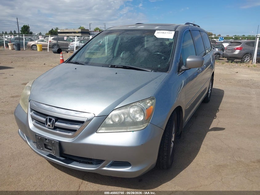 2007 Honda Odyssey VIN 5FNRL387X7B018390 IAAI salvage auction — NORMAL WEAR, Clear - Dealer Only (California), sold $425 on 2026-07-09 (photo 2)