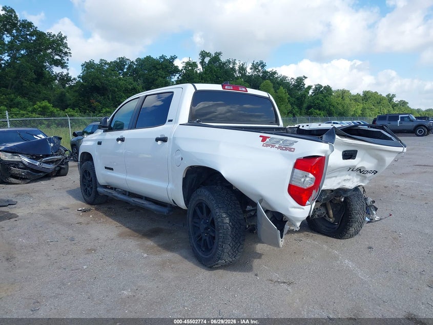 2021 Toyota Tundra VIN 5TFEY5F10MX276851 IAAI salvage auction — REAR END, Salvage (Louisiana), sold $7,600 on 2026-08-02 (photo 3)