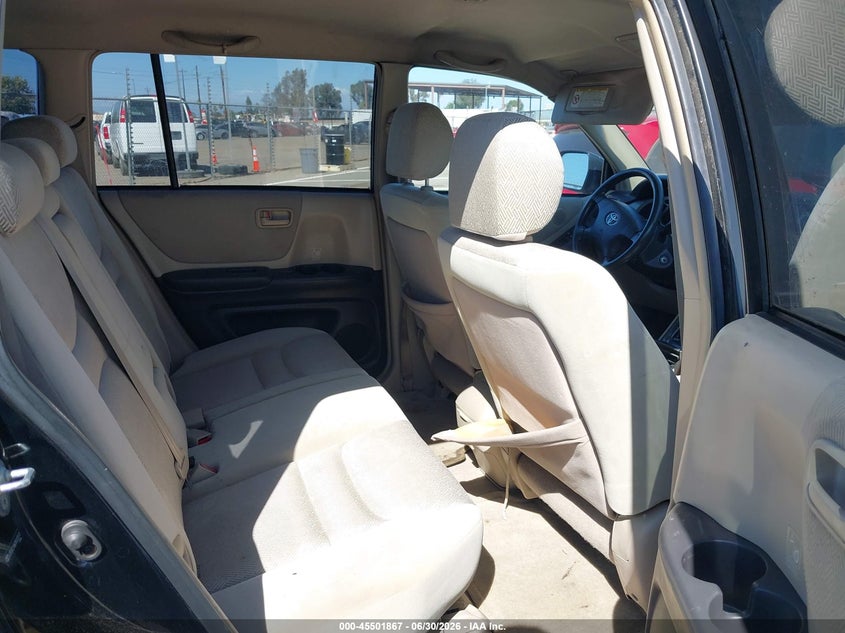 2003 Toyota Highlander VIN JTEGF21A830120113 IAAI salvage auction — LEFT REAR, Salvage (California), sold $925 on 2026-07-14 (photo 8)