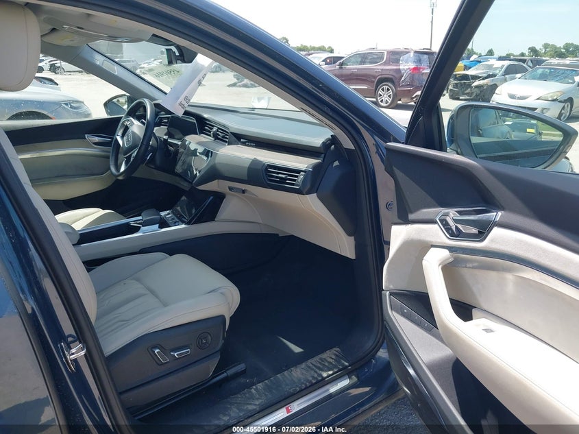 2021 Audi E-tron sportback VIN WA13ABGE5MB007439 IAAI salvage auction — FRONT & REAR, Original (Texas), sold $15,700 on 2026-08-19 (photo 5)