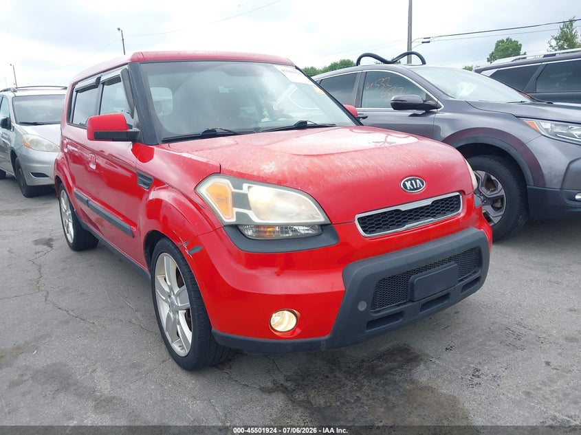 2010 Kia Soul VIN KNDJT2A23A7049290 IAAI salvage auction — SIDE, Original (Ohio), sold $450 on 2026-07-28 (photo 1)