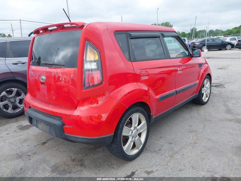 2010 Kia Soul VIN KNDJT2A23A7049290 IAAI salvage auction — SIDE, Original (Ohio), sold $450 on 2026-07-28 (photo 4)