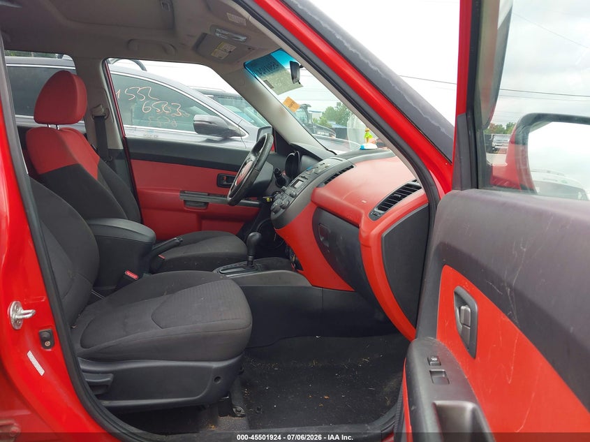 2010 Kia Soul VIN KNDJT2A23A7049290 IAAI salvage auction — SIDE, Original (Ohio), sold $450 on 2026-07-28 (photo 5)