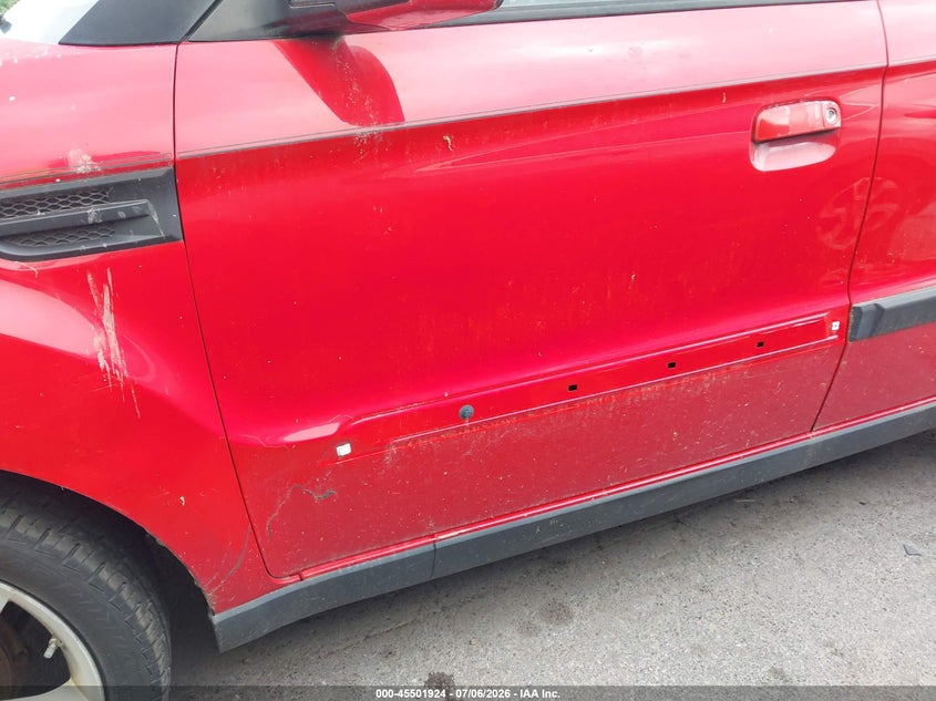 2010 Kia Soul VIN KNDJT2A23A7049290 IAAI salvage auction — SIDE, Original (Ohio), sold $450 on 2026-07-28 (photo 6)