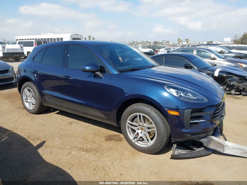 2019 Porsche Macan VIN WP1AA2A57KLB02094 — IAAI salvage auction photo