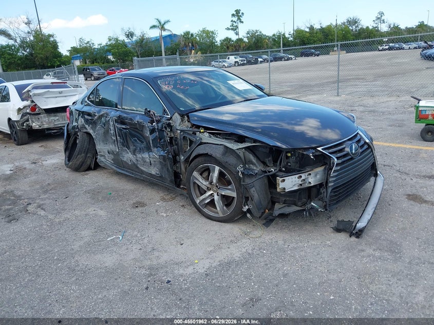2019 Lexus Is VIN JTHBA1D27K5090713 IAAI salvage auction — RIGHT SIDE, Rebuildable (Florida), sold $2,650 on 2026-07-29 (photo 1)