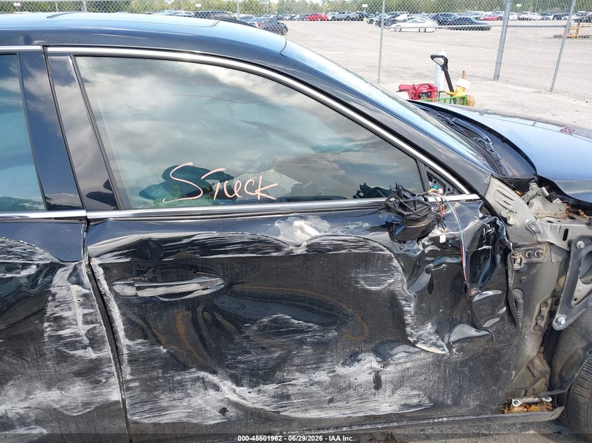 2019 Lexus Is VIN JTHBA1D27K5090713 IAAI salvage auction — RIGHT SIDE, Rebuildable (Florida), sold $2,650 on 2026-07-29 (photo 5)