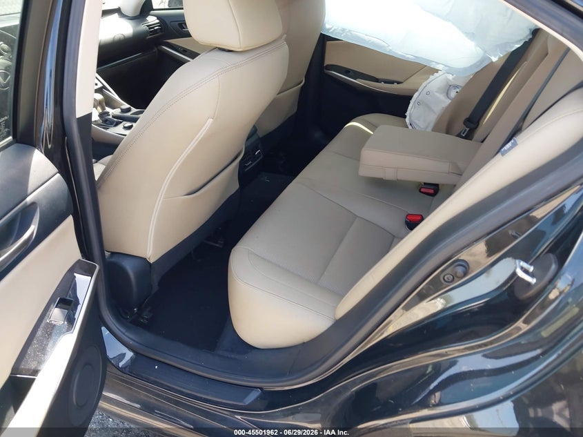 2019 Lexus Is VIN JTHBA1D27K5090713 IAAI salvage auction — RIGHT SIDE, Rebuildable (Florida), sold $2,650 on 2026-07-29 (photo 8)