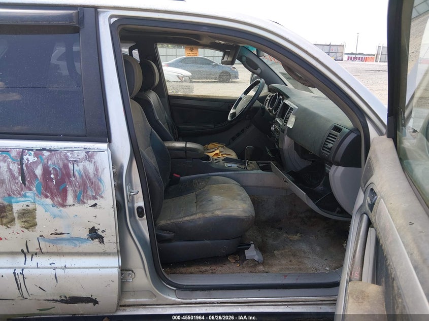 2005 Toyota 4runner VIN JTEBU14R750069508 IAAI salvage auction — NORMAL WEAR, Clear (Georgia), sold $2,600 on 2026-07-09 (photo 5)