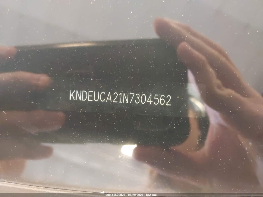 2022 Kia Seltos VIN KNDEUCA21N7304562 IAAI salvage auction — SIDE, Scrap (Michigan), sold $2,050 on 2026-07-28 (photo 9)