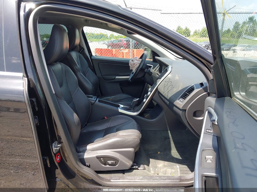 2017 Volvo Xc60 VIN YV449MRR7H2189016 IAAI salvage auction — FRONT END, Mv-907A (New York), sold $550 on 2026-08-16 (photo 5)