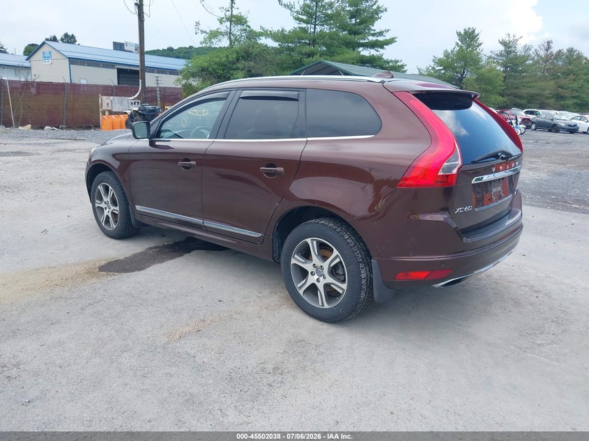 2015 Volvo Xc60 VIN YV4902RD3F2621865 IAAI salvage auction — REAR END, Salvage Title, sold $5,100 on 2026-07-26 (photo 3)