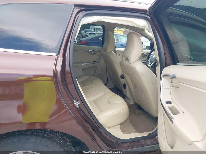 2015 Volvo Xc60 VIN YV4902RD3F2621865 IAAI salvage auction — REAR END, Salvage Title, sold $5,100 on 2026-07-26 (photo 8)