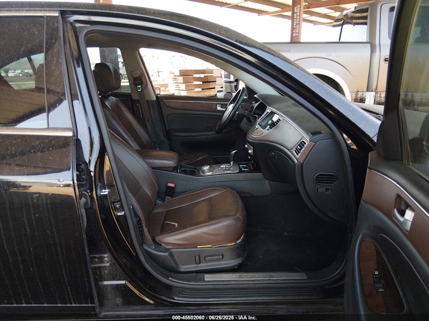 2013 Hyundai Genesis VIN KMHGC4DD2DU242163 IAAI salvage auction — NORMAL WEAR, Clear-Dealer Only (Arizona), sold $275 on 2026-07-28 (photo 5)