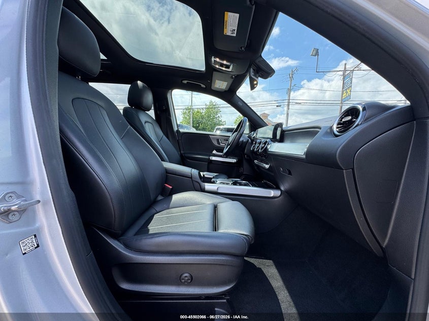 2021 Mercedes-benz Glb VIN W1N4M4HB3MW092722 IAAI salvage auction — UNKNOWN, Salvage Title, sold $6,600 on 2026-07-29 (photo 5)