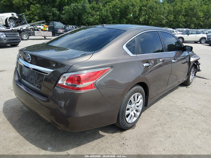 2015 Nissan Altima VIN 1N4AL3APXFN367451 IAAI salvage auction — RIGHT FRONT, Salvage (Missouri), sold $1,400 on 2026-07-30 (photo 4)