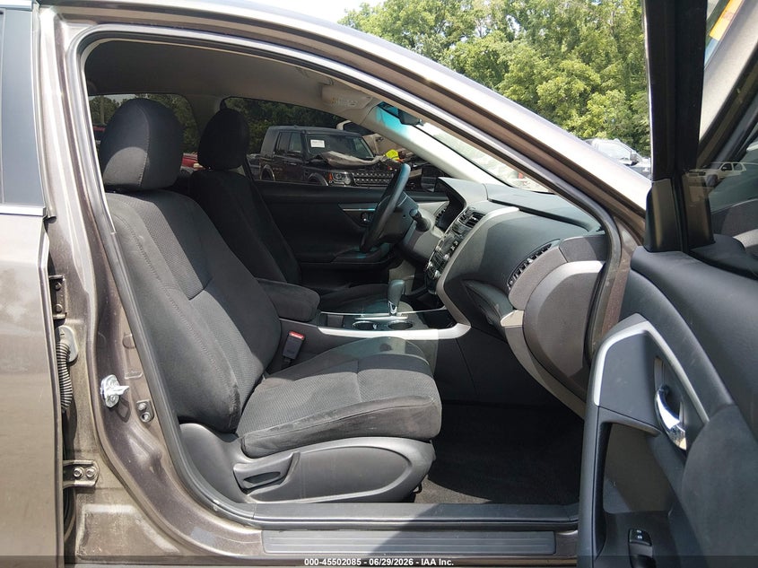 2015 Nissan Altima VIN 1N4AL3APXFN367451 IAAI salvage auction — RIGHT FRONT, Salvage (Missouri), sold $1,400 on 2026-07-30 (photo 5)
