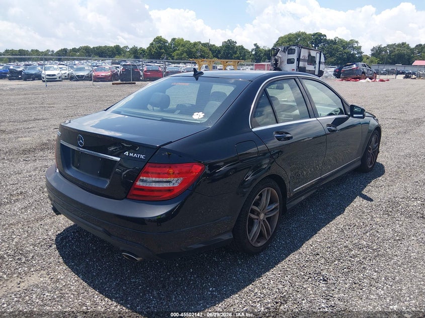 2014 Mercedes-benz C-klasse VIN WDDGF8AB4EA953247 IAAI salvage auction — NORMAL WEAR, Clear (South Carolina), sold $2,050 on 2026-07-07 (photo 4)