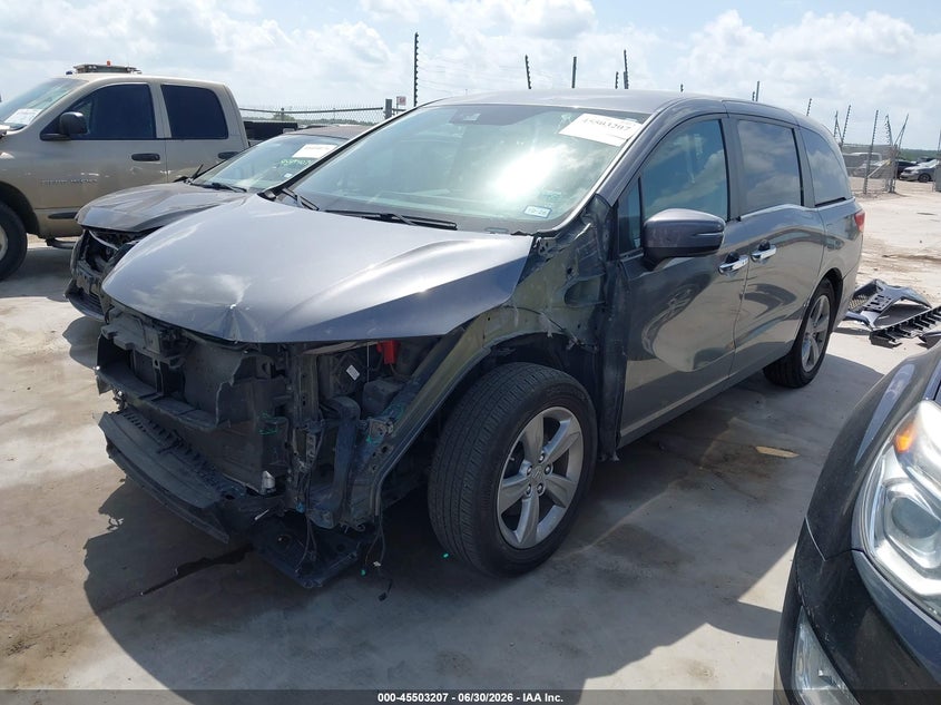 2018 Honda Odyssey VIN 5FNRL6H58JB033171 IAAI salvage auction — FRONT END, Salvage Title, sold $6,300 on 2026-09-01 (photo 2)