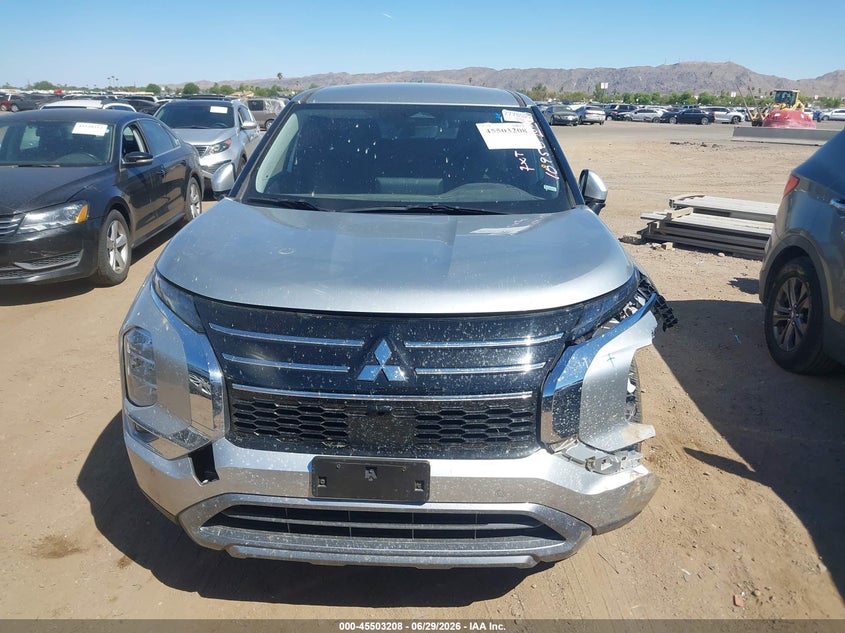 2025 Mitsubishi Outlander VIN JA4J3VA87SZ036564 IAAI salvage auction — NORMAL WEAR, Enterprise Vehicles Clear Only (Illinois), sold $14,825 on 2026-07-07 (photo 6)