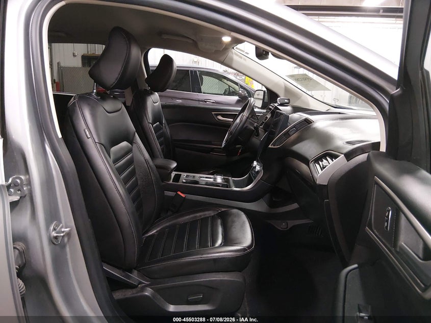 2023 Ford Edge VIN 2FMPK4J95PBA02943 IAAI salvage auction — LEFT FRONT, Wait Title, sold $10,800 on 2026-08-18 (photo 5)