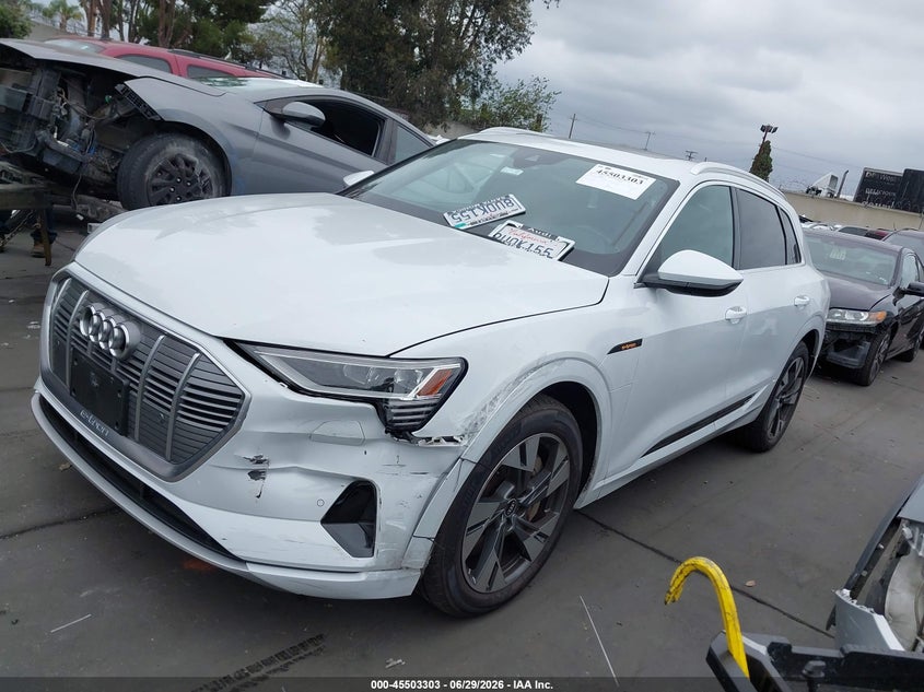 2021 Audi E-tron VIN WA1AAAGE8MB014810 IAAI salvage auction — LEFT FRONT, Salvage Title, sold $14,600 on 2026-07-13 (photo 2)