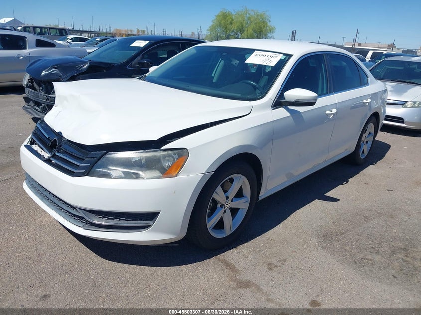 2014 Volkswagen Passat VIN 1VWBT7A37EC073113 IAAI salvage auction — RIGHT FRONT, Salvage (Arizona), sold $900 on 2026-07-12 (photo 2)