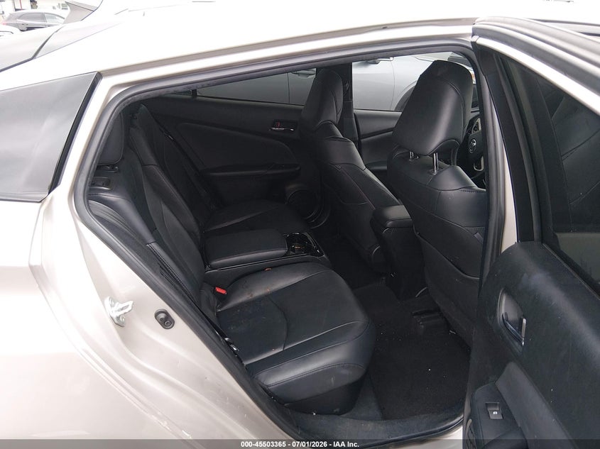 2017 Toyota Prius VIN JTDKARFP3H3067202 IAAI salvage auction — SIDE, Salvage Title, sold $5,500 on 2026-07-19 (photo 8)