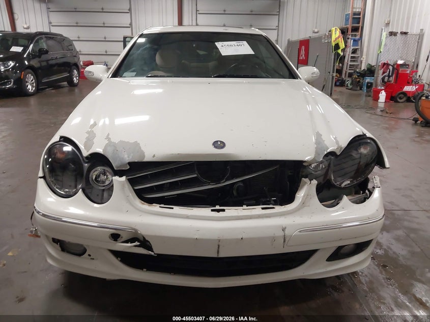 2007 Mercedes-benz Clk-klasse VIN WDBTJ56H17F208916 IAAI salvage auction — FRONT & REAR, Salvage (Iowa), sold $425 on 2026-08-04 (photo 6)