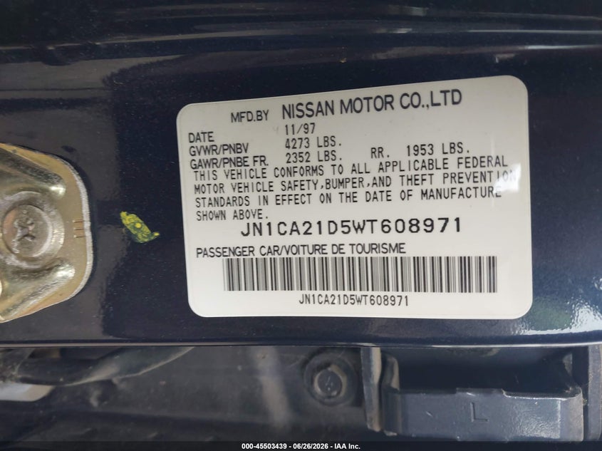 1998 Nissan Maxima VIN JN1CA21D5WT608971 IAAI salvage auction — NORMAL WEAR, Clear (Washington), sold $250 on 2026-07-14 (photo 9)