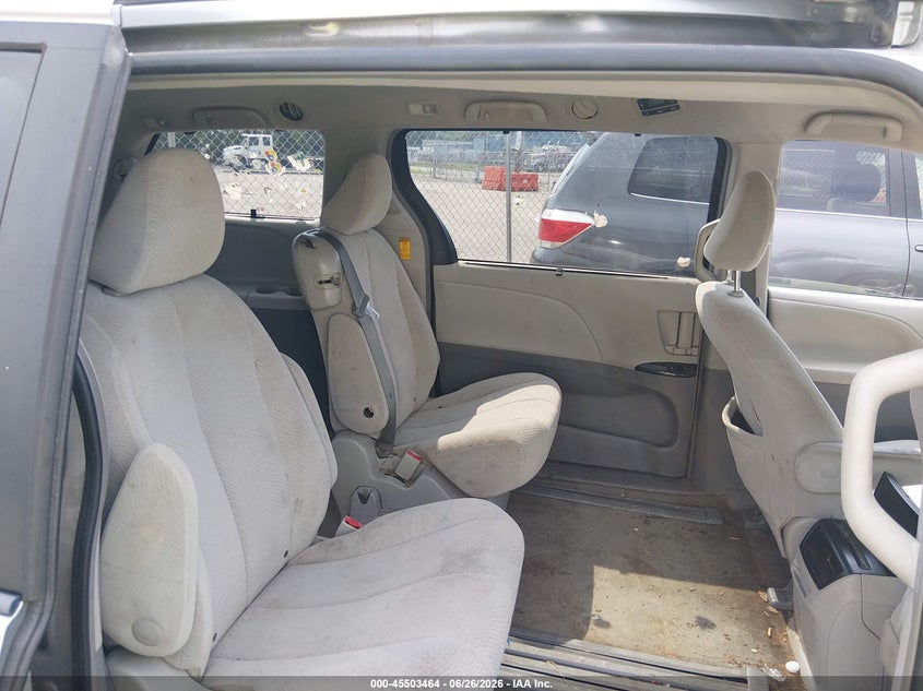 2014 Toyota Sienna VIN 5TDKK3DC3ES450979 IAAI salvage auction — LEFT FRONT, Clear (Virginia), sold $2,050 on 2026-07-17 (photo 8)
