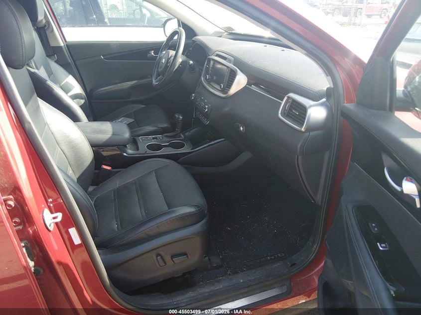 2017 Kia Sorento VIN 5XYPKDA56HG204978 IAAI salvage auction — FRONT END, Salvage Title, sold $575 on 2026-07-30 (photo 5)