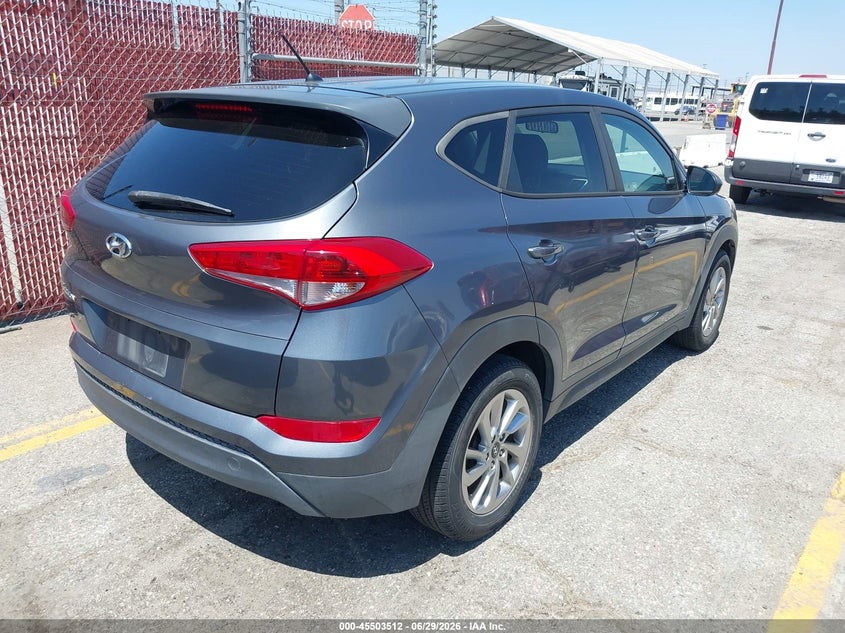 2018 Hyundai Tucson VIN KM8J23A40JU682837 IAAI salvage auction — FRONT END, Sf97 (California), sold $525 on 2026-07-28 (photo 4)
