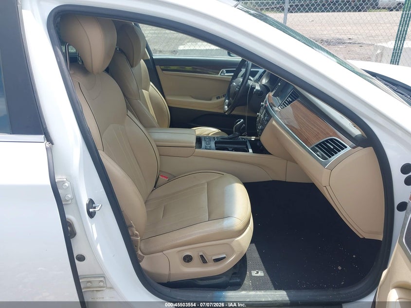 2015 Hyundai Genesis VIN KMHGN4JE0FU080558 IAAI salvage auction — FRONT END, Salvage Title, sold $1,750 on 2026-08-02 (photo 5)