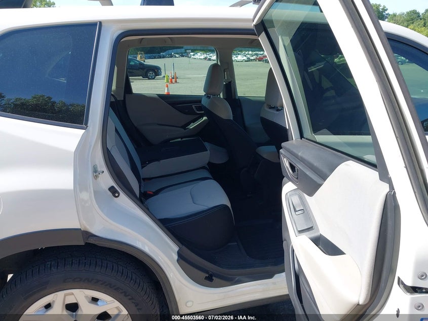 2019 Subaru Forester VIN JF2SKACC6KH518425 IAAI salvage auction — FRONT END, Clear (Michigan), sold $3,550 on 2026-07-23 (photo 8)