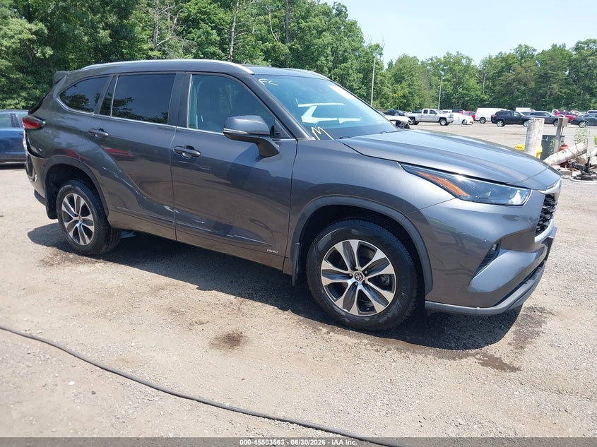 2023 Toyota Highlander VIN 5TDKBRCH7PS123861 IAAI salvage auction — REAR END, Salvage - Greater Than 75% (Maryland), sold $17,000 on 2026-07-22 (photo 1)