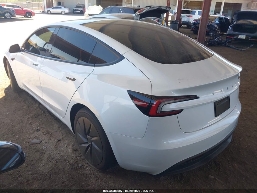 2026 Tesla Model 3 VIN 5YJ3E1EA4TF168039 IAAI salvage auction — RIGHT FRONT, Salvage (Arizona), sold $15,975 on 2026-08-29 (photo 3)