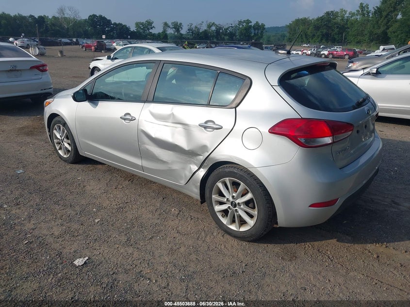 2017 Kia Forte VIN KNAFK5A86H5669231 IAAI salvage auction — SIDE, Salvage (Ohio), sold $25 on 2026-07-27 (photo 3)