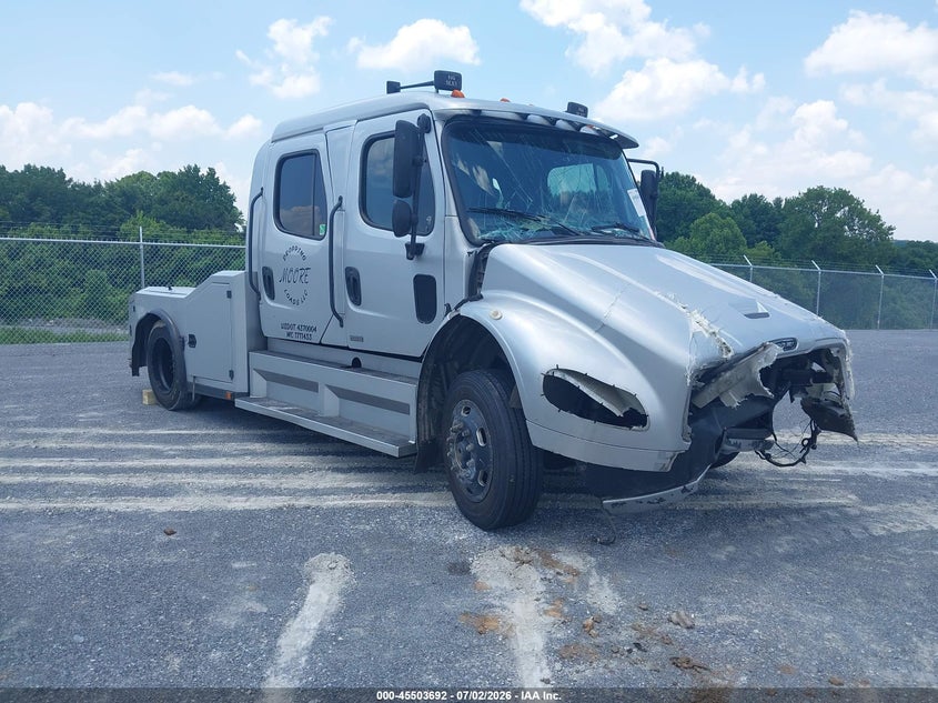 2009 Freightliner M2 106 VIN 1FVACXBT39HAJ4864 — IAAI salvage auction photo