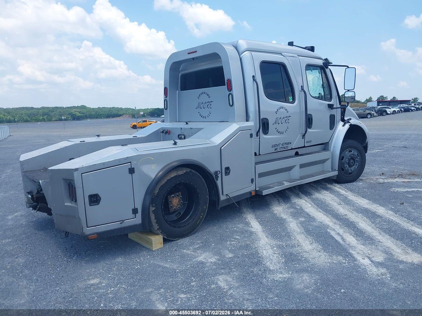 2009 Freightliner M2 106 VIN 1FVACXBT39HAJ4864 IAAI salvage auction — ALL OVER, Salvage (Georgia), sold $9,050 on 2026-10-07 (photo 4)