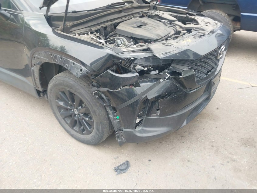 2025 Mazda Cx-50 VIN 7MMVABBM5SN337350 IAAI salvage auction — FRONT & REAR, Clear (California), sold $13,250 on 2026-07-14 (photo 6)