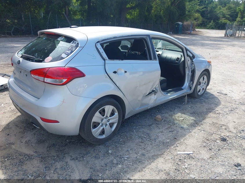 2016 Kia Forte VIN KNAFK5A84G5629504 IAAI salvage auction — RIGHT SIDE, Salvage (Idaho), sold $675 on 2026-07-24 (photo 4)