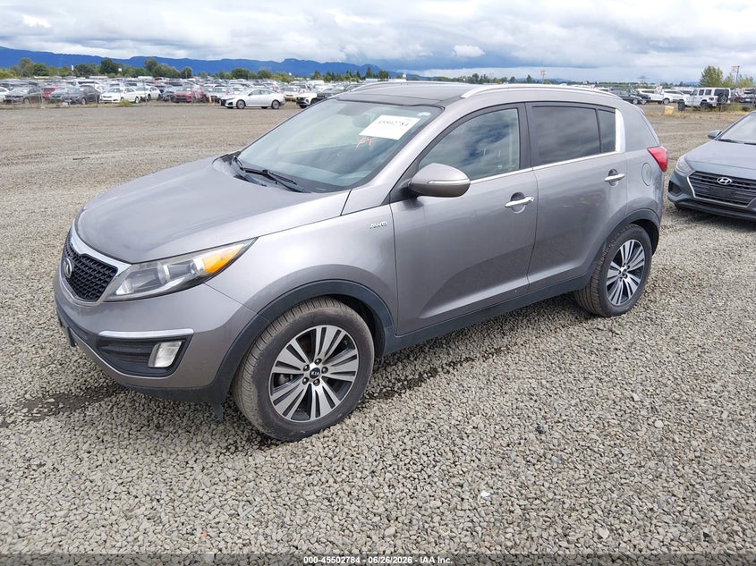 2015 Kia Sportage VIN KNDPCCAC2F7746336 IAAI salvage auction — NORMAL WEAR, Peddle Clear Public-Restricted (Oregon), sold $2,075 on 2026-07-13 (photo 2)