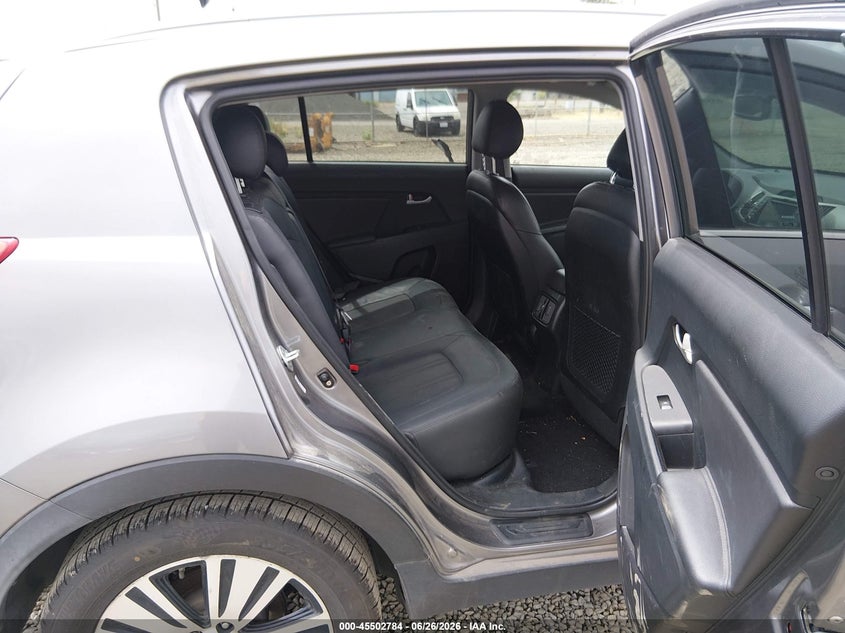2015 Kia Sportage VIN KNDPCCAC2F7746336 IAAI salvage auction — NORMAL WEAR, Peddle Clear Public-Restricted (Oregon), sold $2,075 on 2026-07-13 (photo 8)