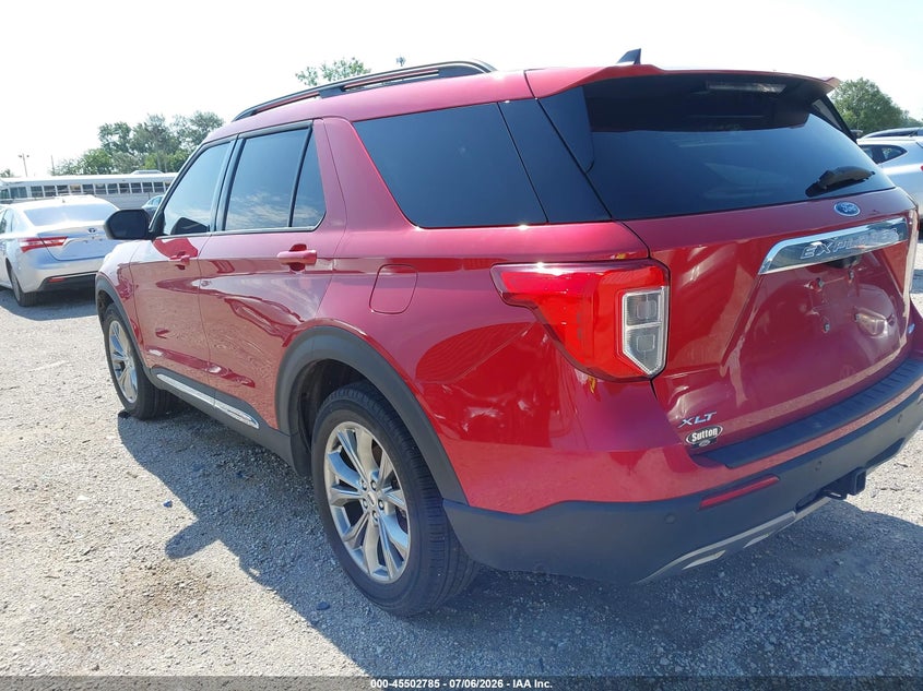 2022 Ford Explorer VIN 1FMSK8DH1NGC37995 IAAI salvage auction — NORMAL WEAR, Clear (Illinois), sold $8,500 on 2026-07-28 (photo 3)