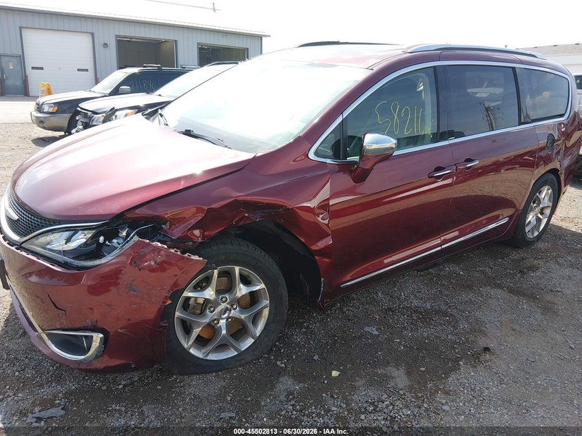2019 Chrysler Pacifica VIN 2C4RC1GG4KR528981 IAAI salvage auction — LEFT SIDE, Salvage Title, sold $6,975 on 2026-08-18 (photo 6)