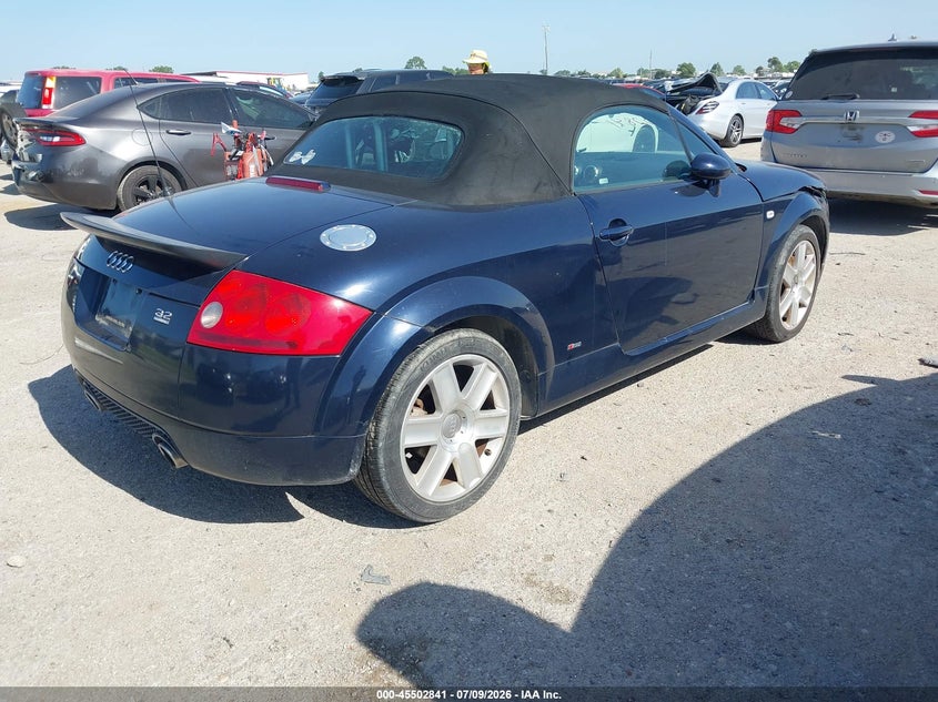 2005 Audi Tt VIN TRUUF28N951004969 IAAI salvage auction — FRONT END, Salvage (Texas), sold $1,250 on 2026-07-28 (photo 4)