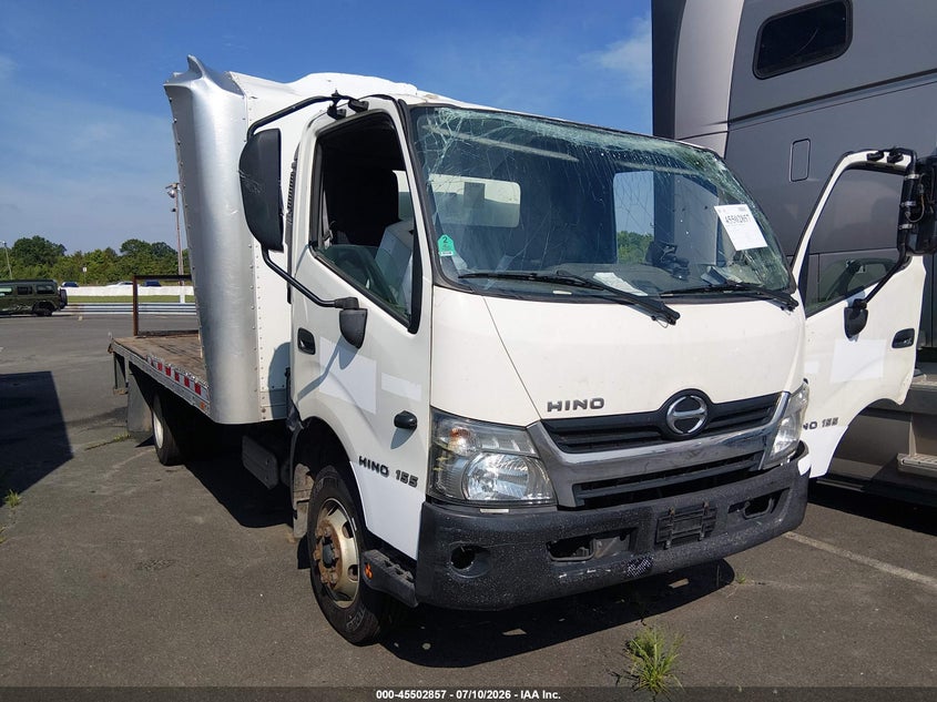 2016 Hino 155 VIN JHHYDM1HXGK002840 IAAI salvage auction — REAR END, Wait Title, sold $125 on 2026-09-30 (photo 1)