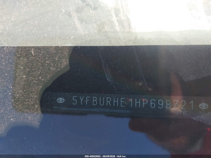 2017 Toyota Corolla VIN 5YFBURHE1HP698721 IAAI salvage auction — RIGHT SIDE, Salvage (California), sold $4,150 on 2026-07-28 (photo 9)